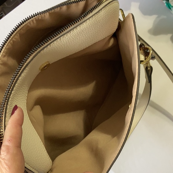 Nanette Lepore Brinley Dome Satchel & Crossbody Strap Vegan Leather Ivory Purse - Picture 9 of 16